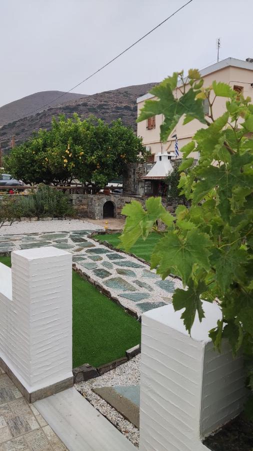 Pappou Villa Kini ภายนอก รูปภาพ